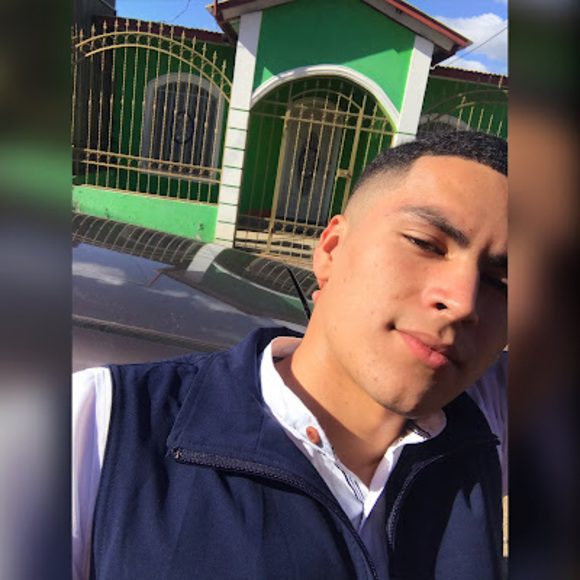 Meet your Posher, Rodolfo alexander - Picture 1 of 1